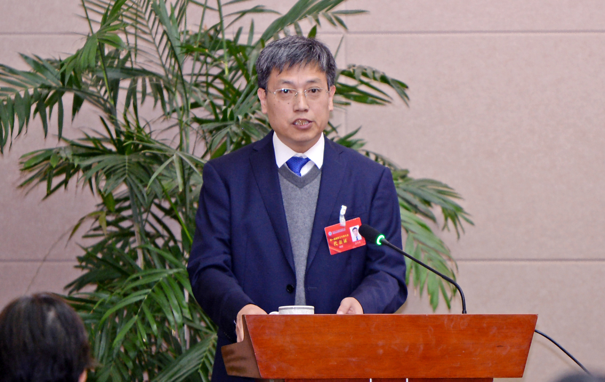 校长潘晋孝作学校2021年工作报告